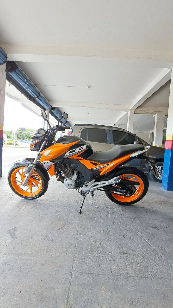 HONDA CB 250F TWISTER ABS LATERAL ESQUERDA